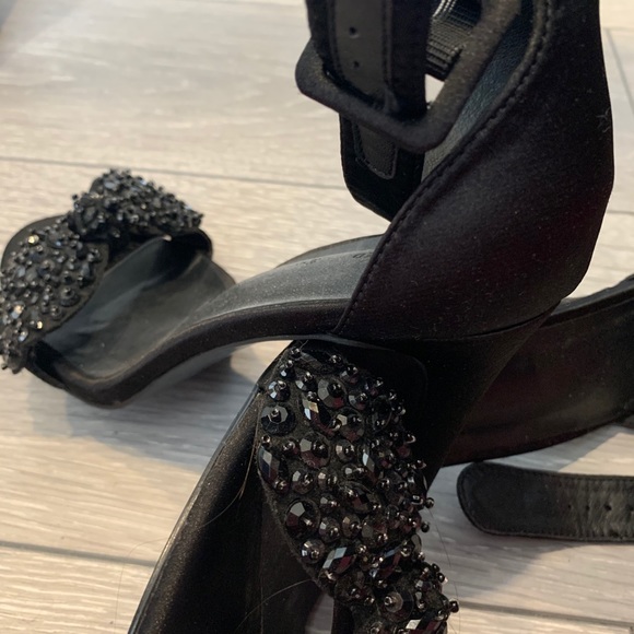 High heels - Picture 4 of 6